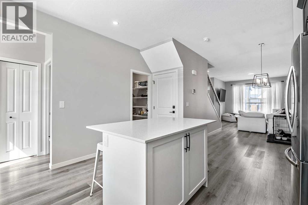 68 Wolf Gate, Okotoks, Alberta  T1S 5T9 - Photo 13 - A2329840