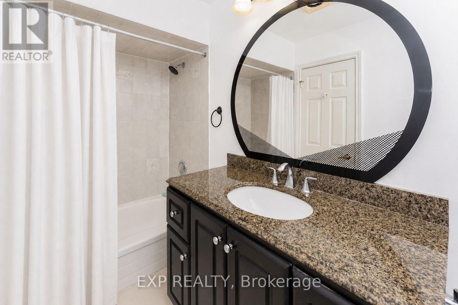 5 Hyde Park Drive, Richmond Hill, Ontario  L4B 1V3 - Photo 21 - N13645590