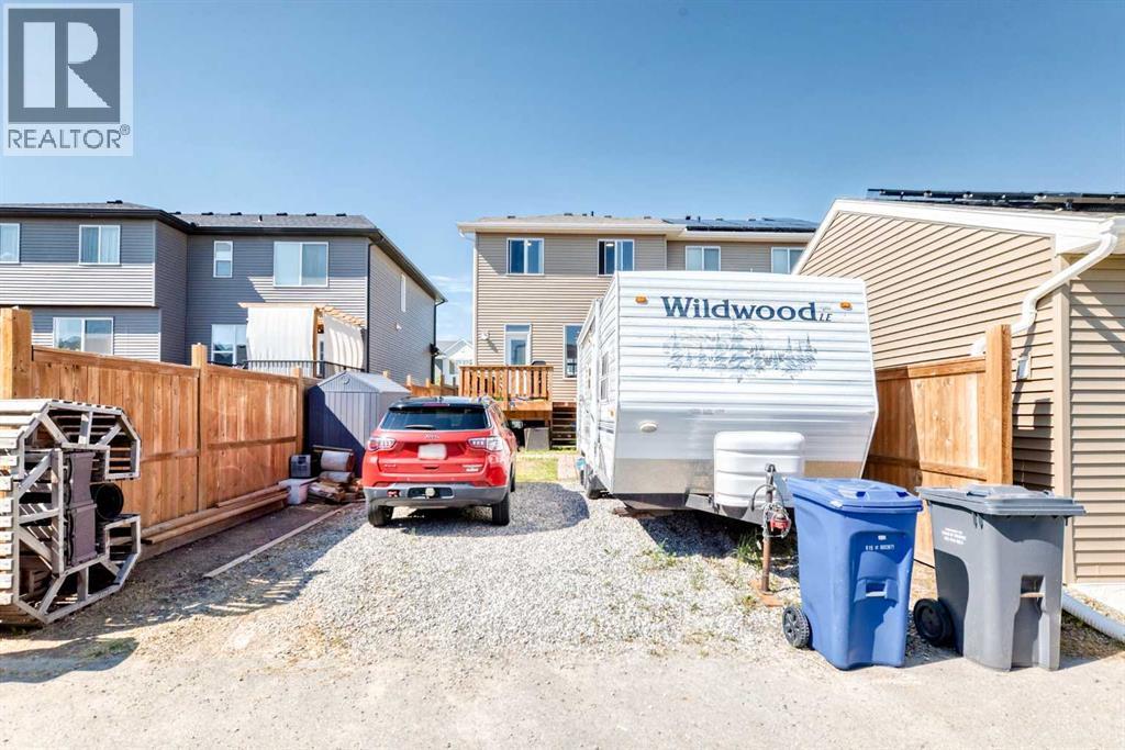 96 Wolf Gate, Okotoks, Alberta  T1S 5T9 - Photo 35 - A2327414