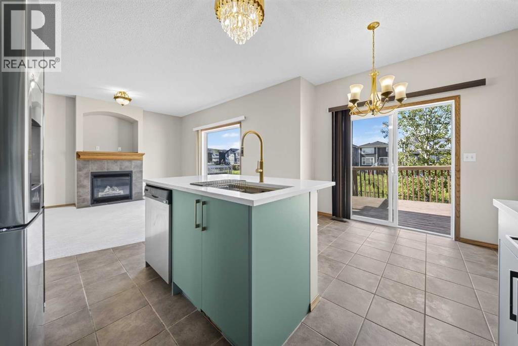 744 Luxstone Landing SW, Airdrie, Alberta  T4B 3L1 - Photo 16 - A2328521