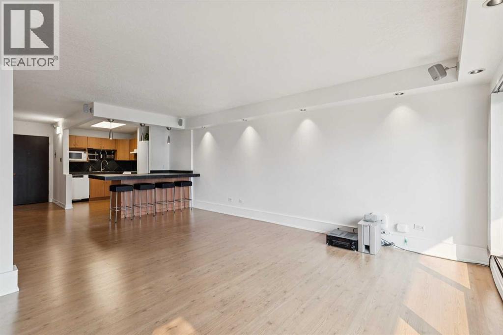204, 328 Cedar Crescent Sw, Calgary, Alberta  T3C 2Y8 - Photo 14 - A2331961
