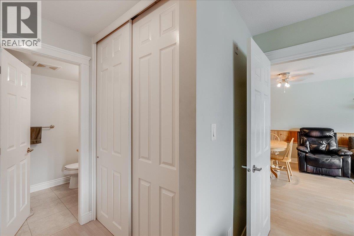 550 Rainbow Drive Unit# 204, Kaslo, British Columbia  V0G 1M0 - Photo 27 - 10395367