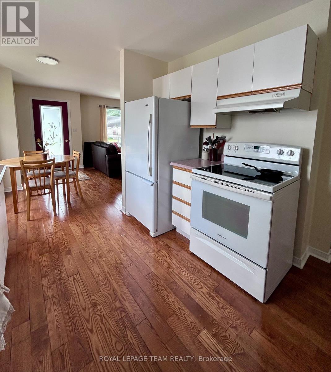 50d Fifth Street W, South Dundas, Ontario  K0C 1X0 - Photo 15 - X13243438