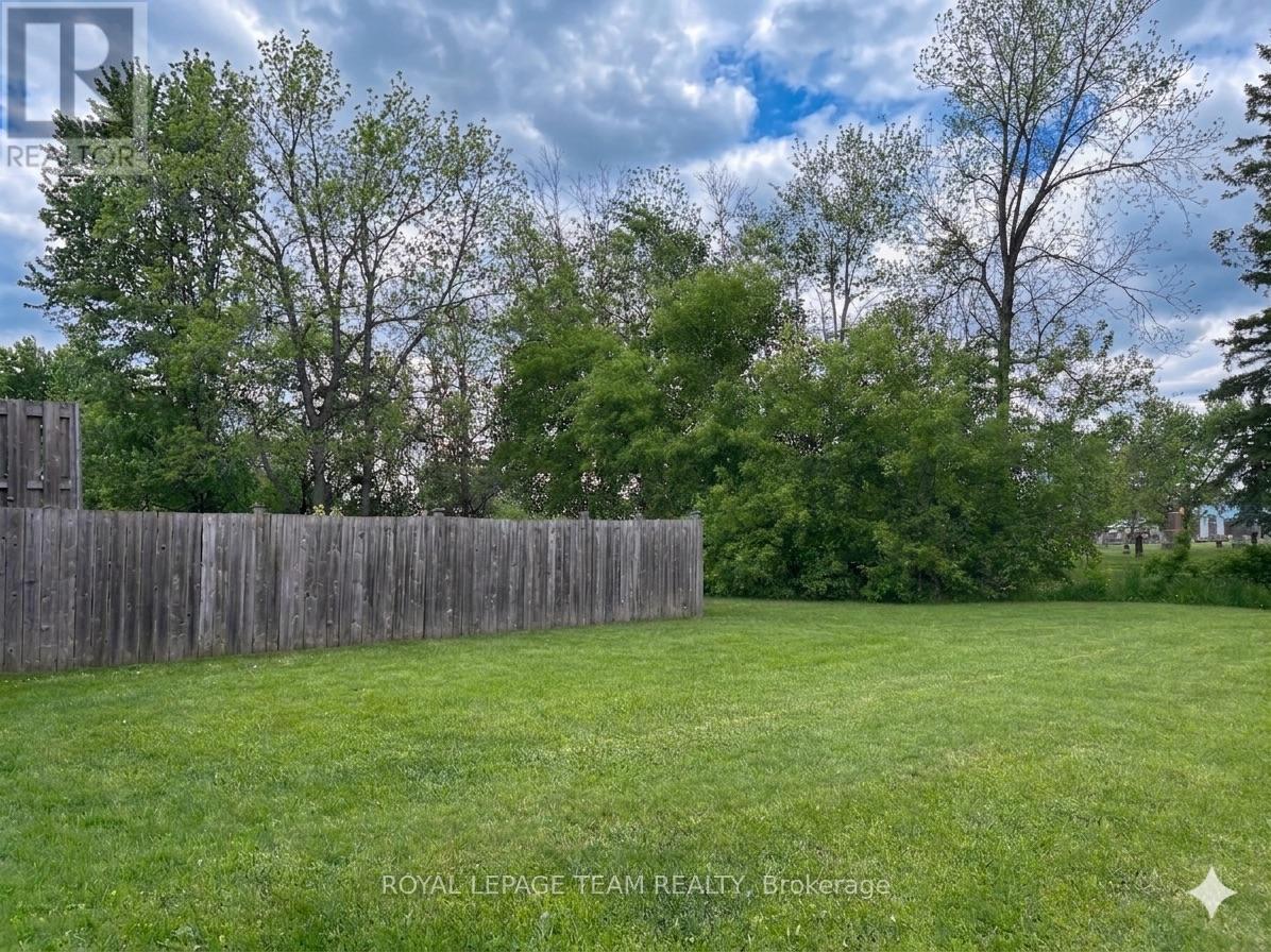 50d Fifth Street W, South Dundas, Ontario  K0C 1X0 - Photo 25 - X13243438