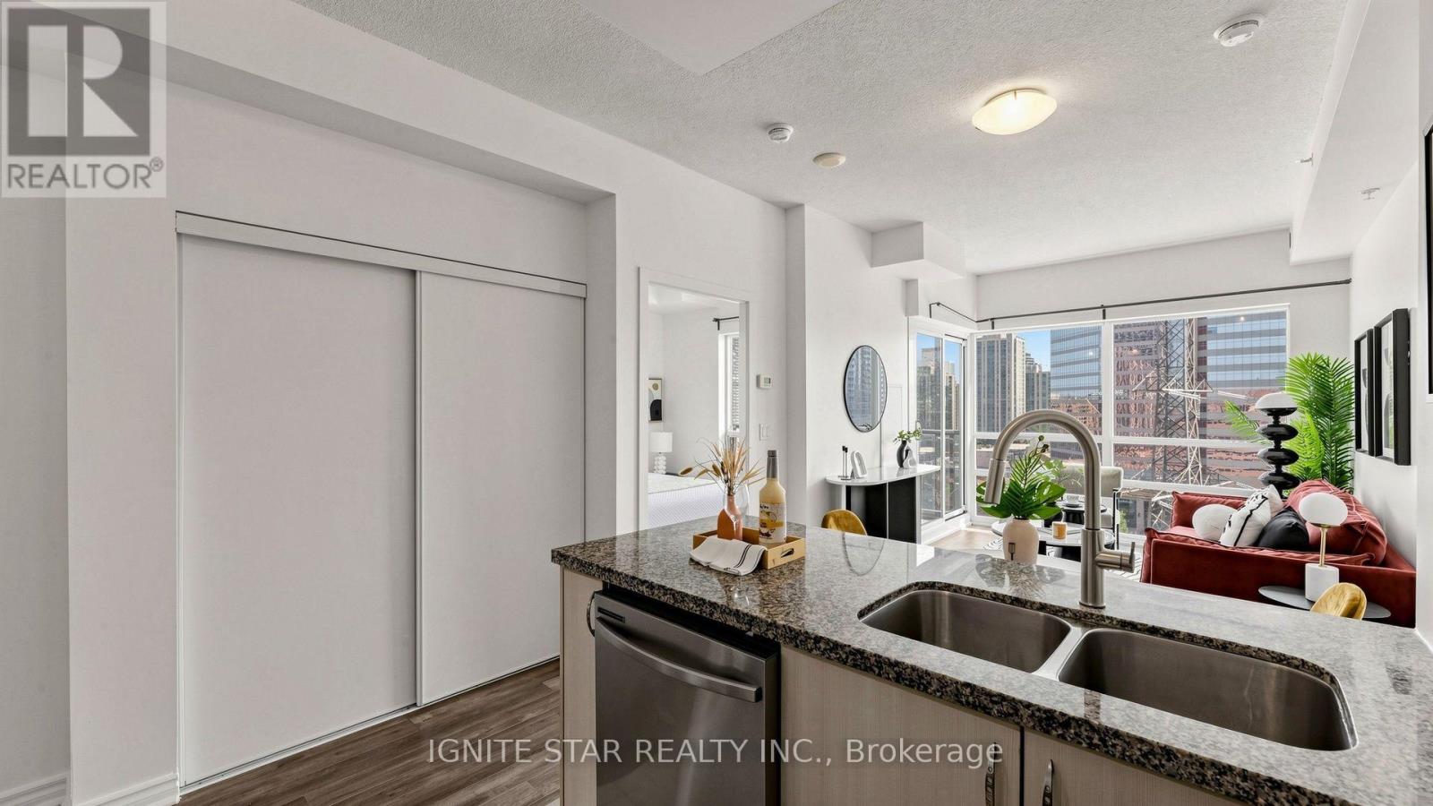 1201 - 5740 Yonge Street, Toronto, Ontario  M2M 0B1 - Photo 4 - C13648294