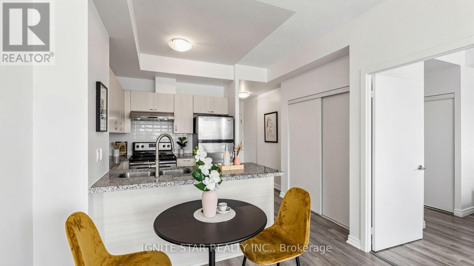 1201 - 5740 Yonge Street, Toronto, Ontario  M2M 0B1 - Photo 6 - C13648294