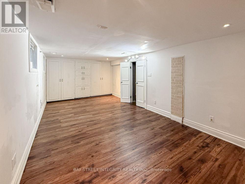 Lower - 275 Estelle Avenue, Toronto, Ontario M2N 5J4 - Photo 5 - C13648296