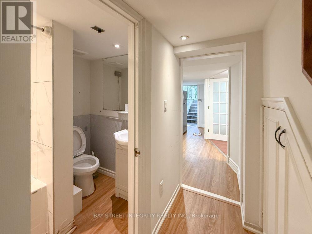 Lower - 275 Estelle Avenue, Toronto, Ontario M2N 5J4 - Photo 7 - C13648296