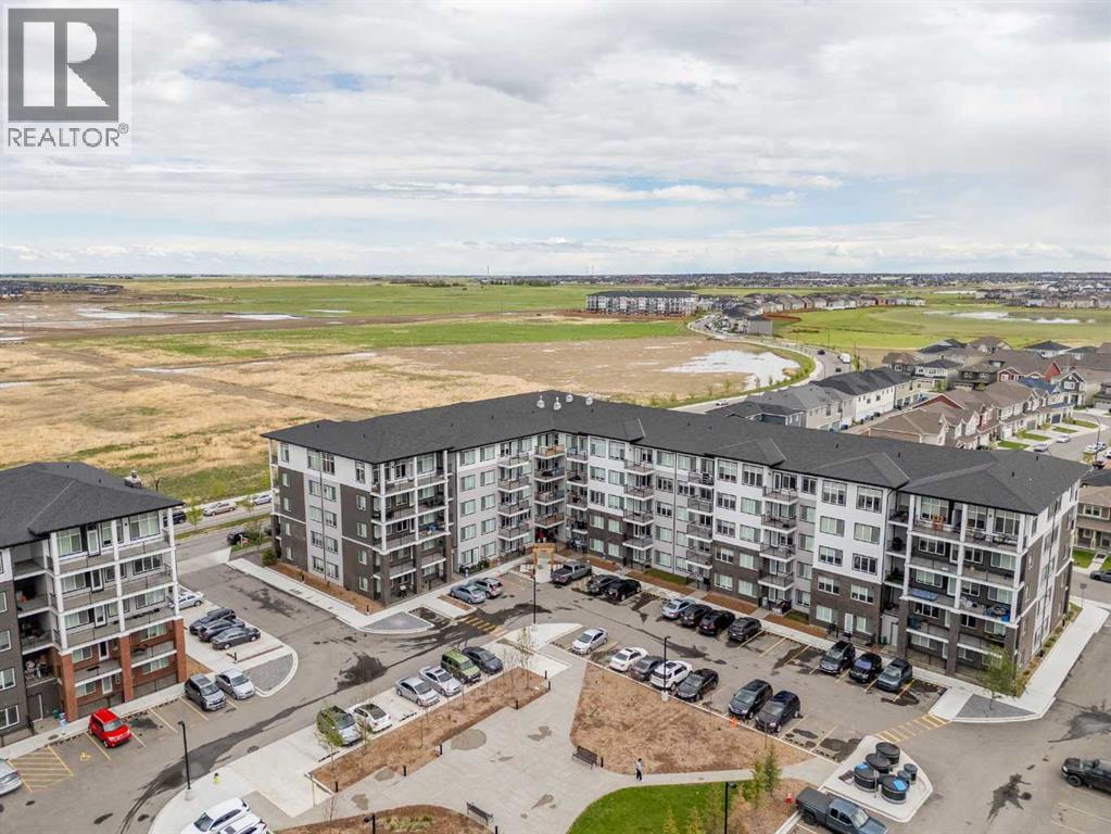 1109, 395 Skyview Parkway Ne, Calgary, Alberta  T3N 1Z4 - Photo 3 - A2320365