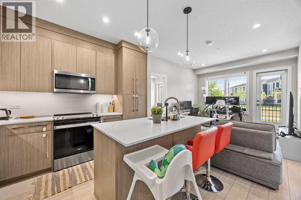 1109, 395 Skyview Parkway Ne, Calgary, Alberta  T3N 1Z4 - Photo 1 - A2320365