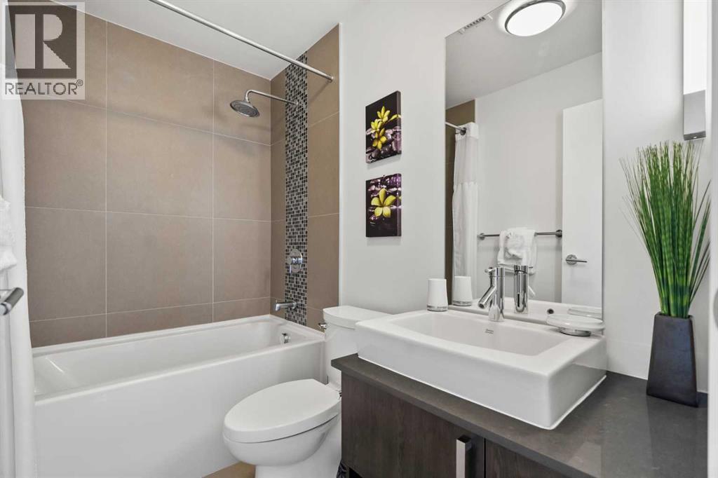 810, 550 Riverfront Avenue SE, Calgary, Alberta  T3P 1E9 - Photo 32 - A2326433
