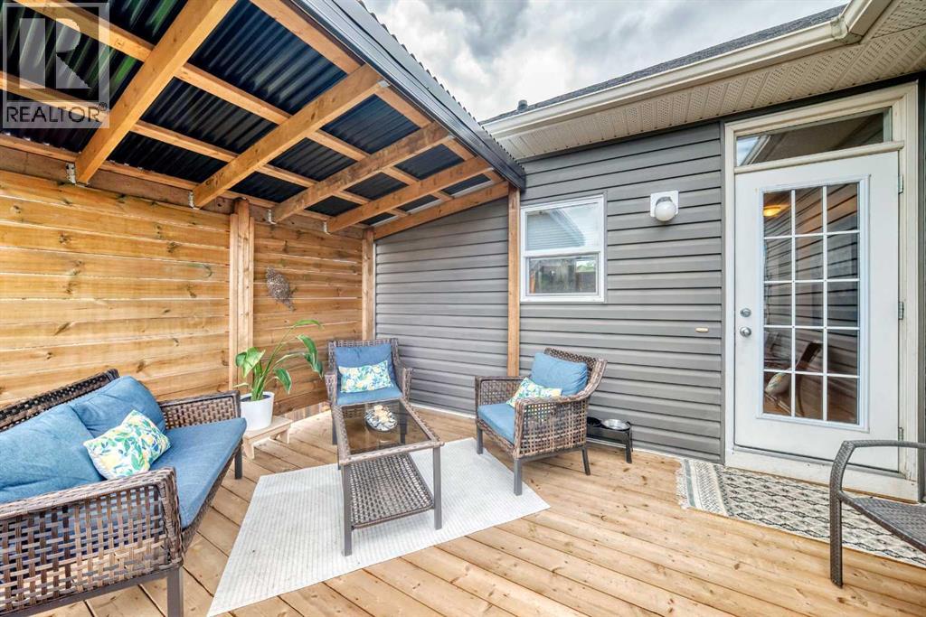 11 Westridge Way, Okotoks, Alberta  T1S 0K1 - Photo 37 - A2331479