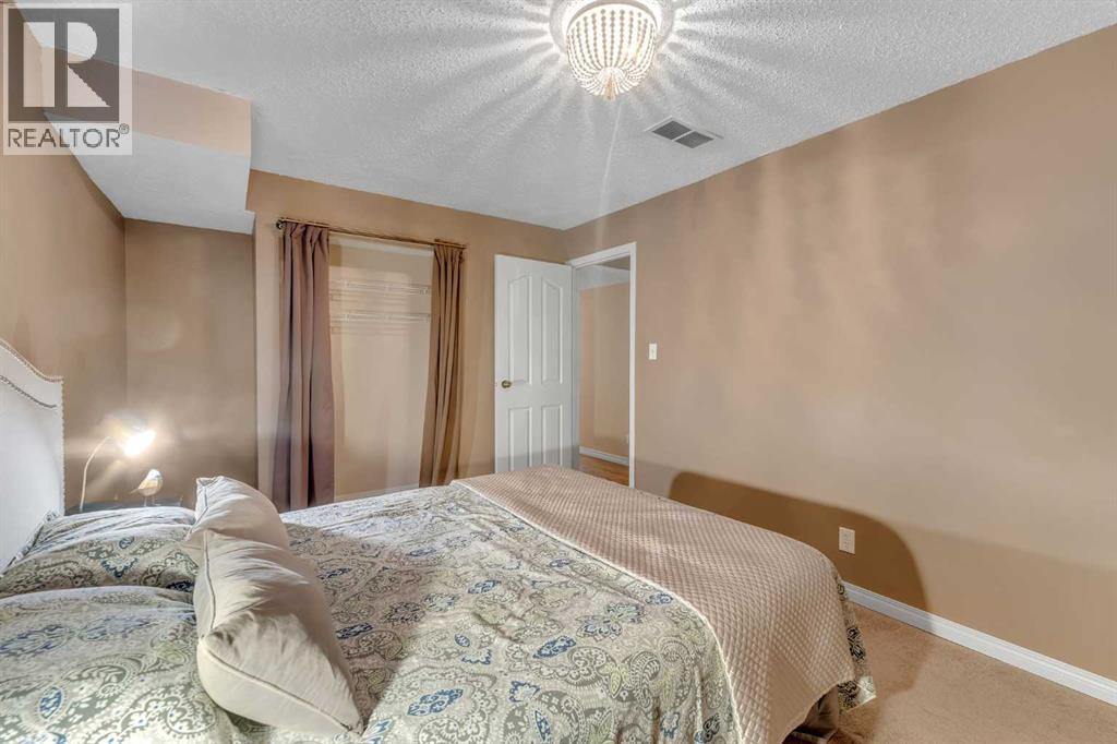 4 Big Springs Green Se, Airdrie, Alberta  T4A 1L2 - Photo 31 - A2334520