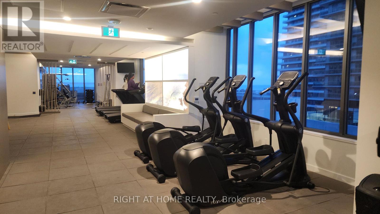 3207 - 70 Annie Craig Drive, Toronto, Ontario  M8V 0C4 - Photo 28 - W13648298