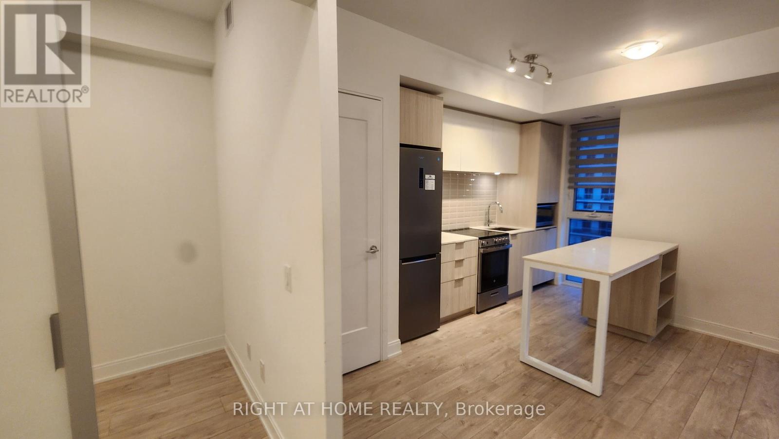 3207 - 70 Annie Craig Drive, Toronto, Ontario  M8V 0C4 - Photo 6 - W13648298
