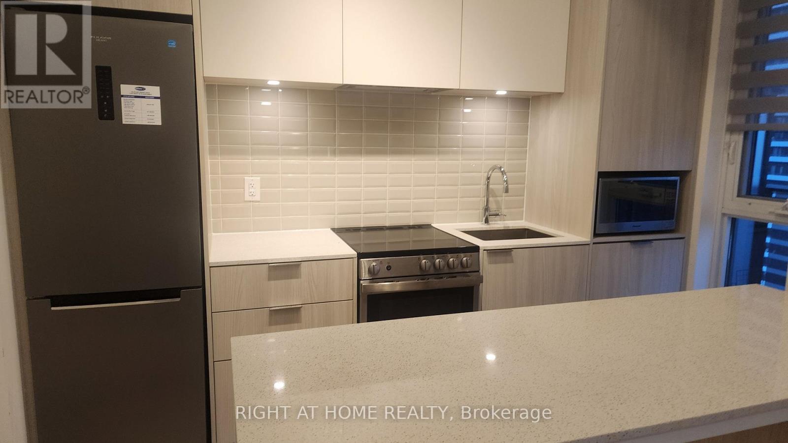 3207 - 70 Annie Craig Drive, Toronto, Ontario  M8V 0C4 - Photo 9 - W13648298