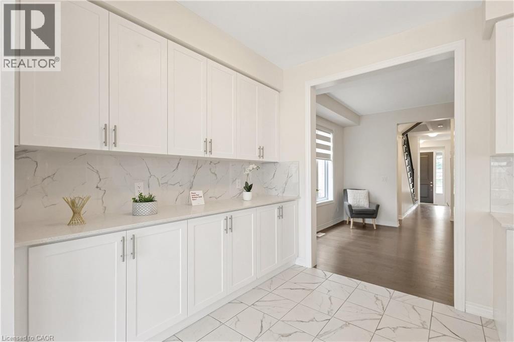 285 Broadacre Drive, Kitchener, Ontario  N2R 0S6 - Photo 13 - 40851160