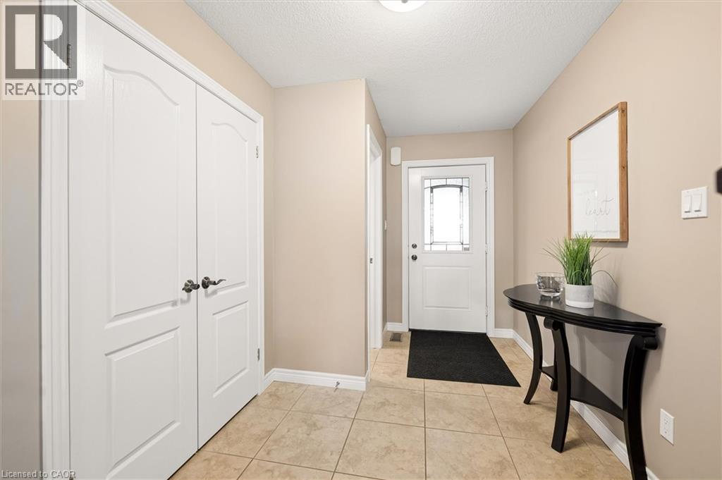 143 Maplecrest Drive, Breslau, Ontario  N0B 1M0 - Photo 7 - 40853616