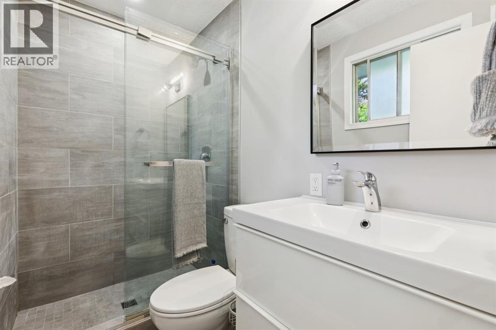 716 Cantree Road Sw, Calgary, Alberta  T2W 2L5 - Photo 24 - A2324333