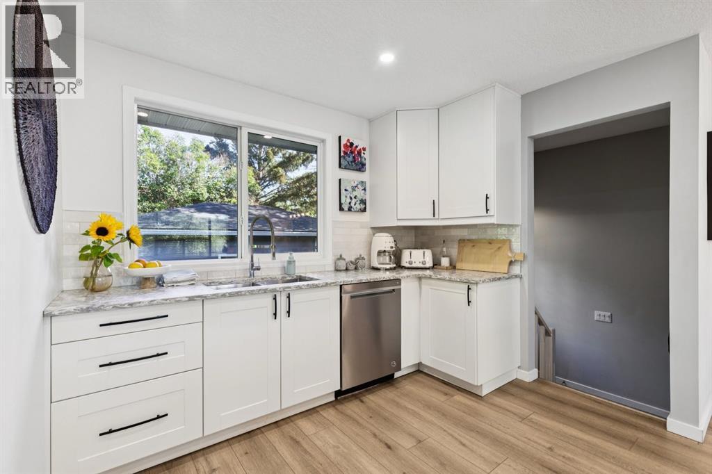 716 Cantree Road Sw, Calgary, Alberta  T2W 2L5 - Photo 18 - A2324333