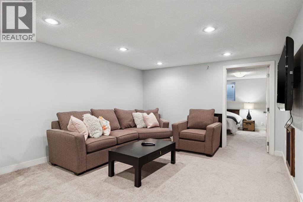 716 Cantree Road Sw, Calgary, Alberta  T2W 2L5 - Photo 35 - A2324333