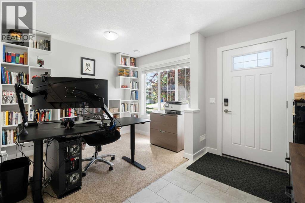 426 Nolan Hill Boulevard NW, Calgary, Alberta  T3R 0Y1 - Photo 2 - A2331609