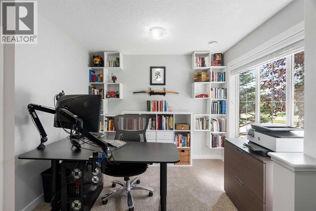 426 Nolan Hill Boulevard NW, Calgary, Alberta  T3R 0Y1 - Photo 3 - A2331609