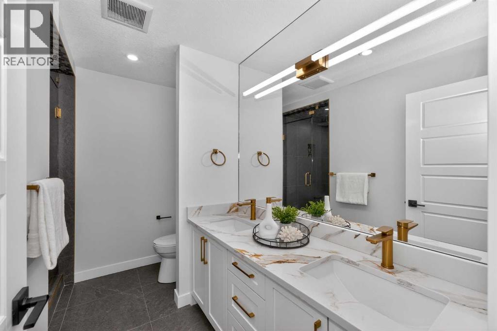 12031 Candiac Road SW, Calgary, Alberta  T2W 1L1 - Photo 13 - A2335455