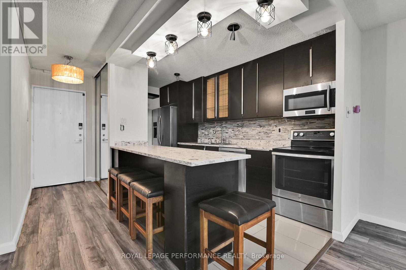 1102 - 1785 Frobisher Lane, Ottawa, Ontario  K1G 3T7 - Photo 12 - X13648396