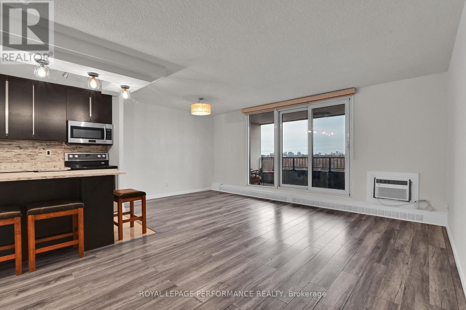 1102 - 1785 Frobisher Lane, Ottawa, Ontario  K1G 3T7 - Photo 16 - X13648396