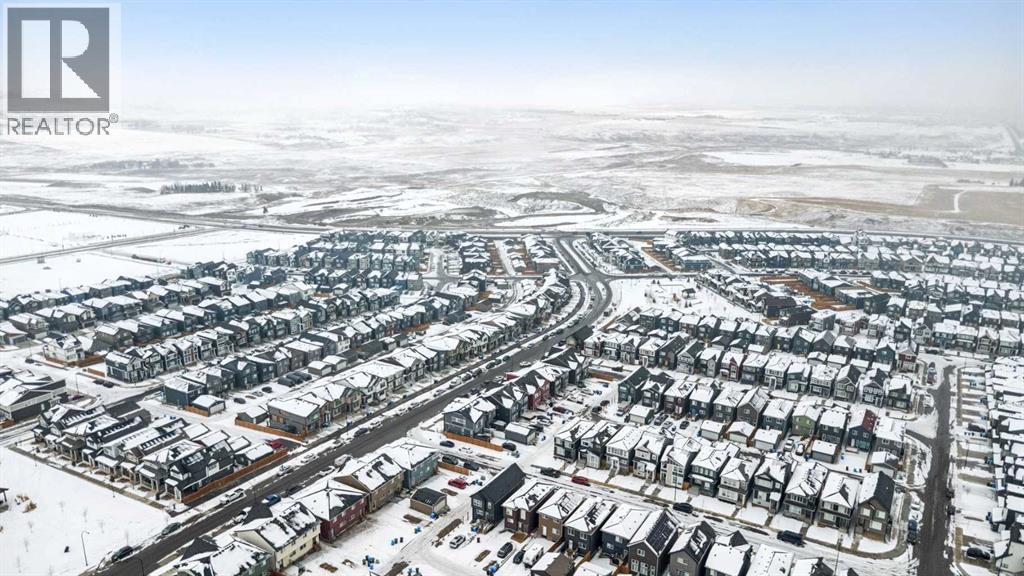 249 Aquila Drive NW, Calgary, Alberta  T3R 1Y6 - Photo 21 - A2335180