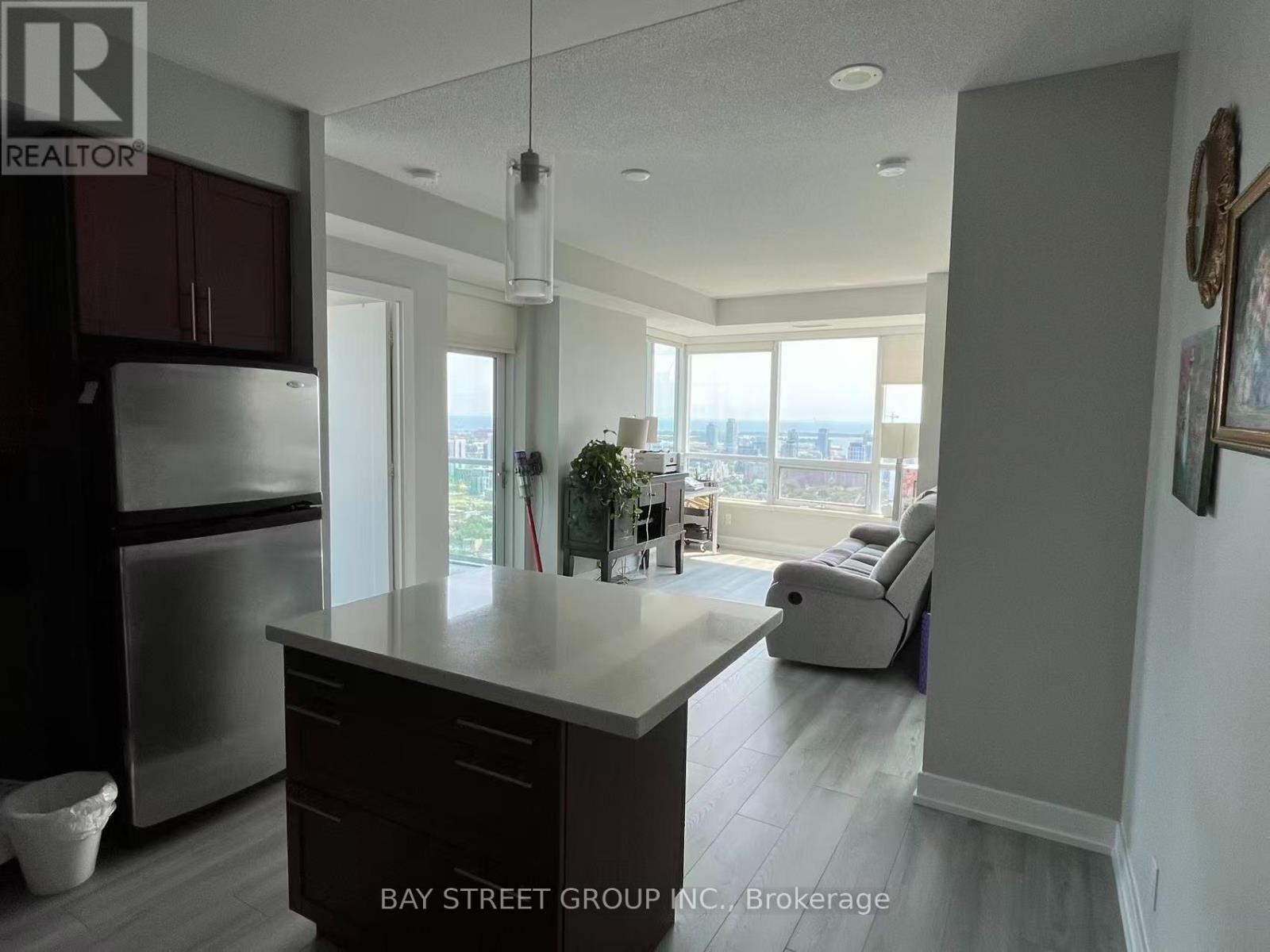 3807 - 120 Homewood Avenue, Toronto, Ontario  M4Y 2J3 - Photo 5 - C13648360