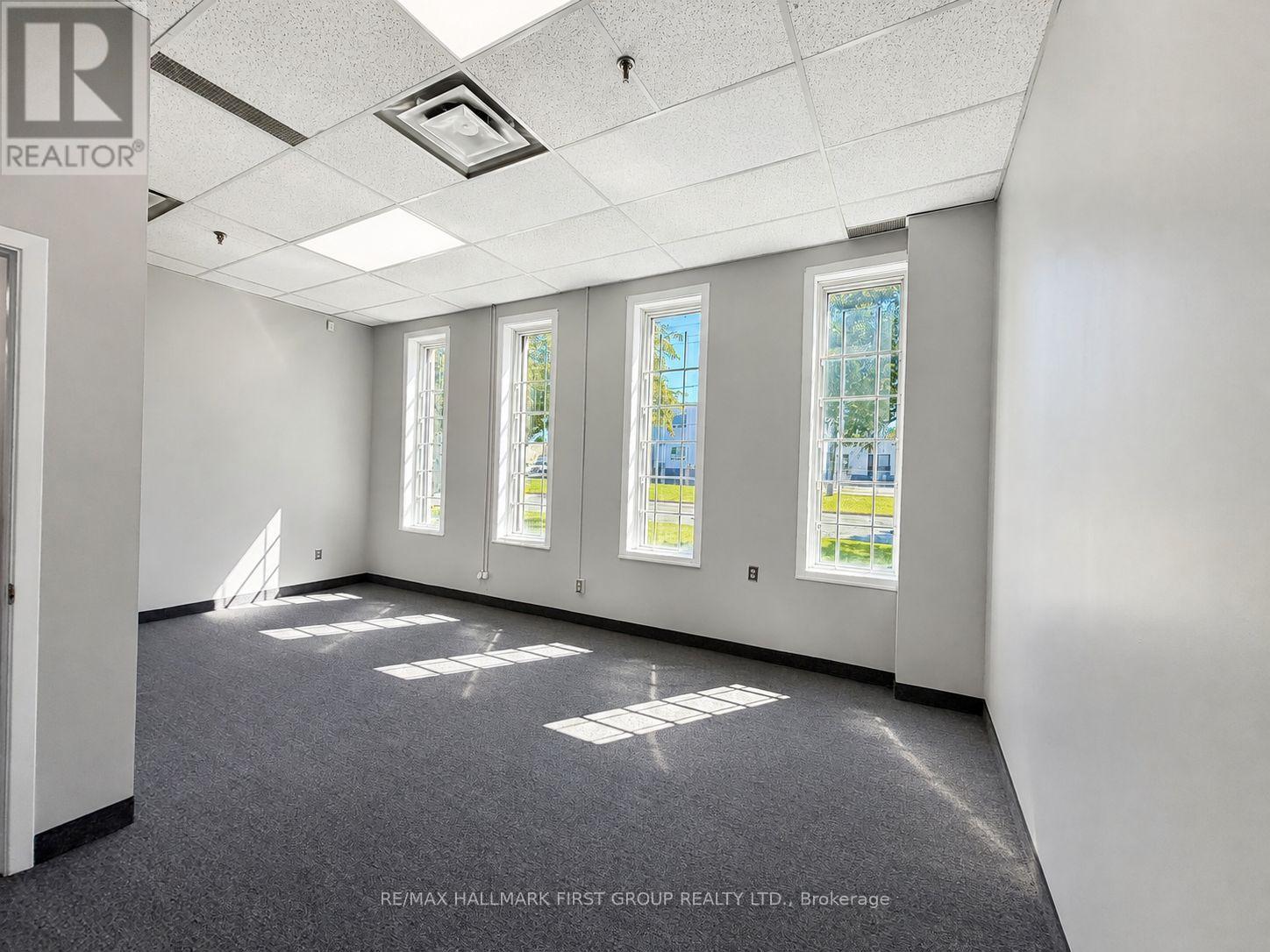 2 - 126 Commercial Avenue, Ajax, Ontario  L1S 2H5 - Photo 8 - E13648300