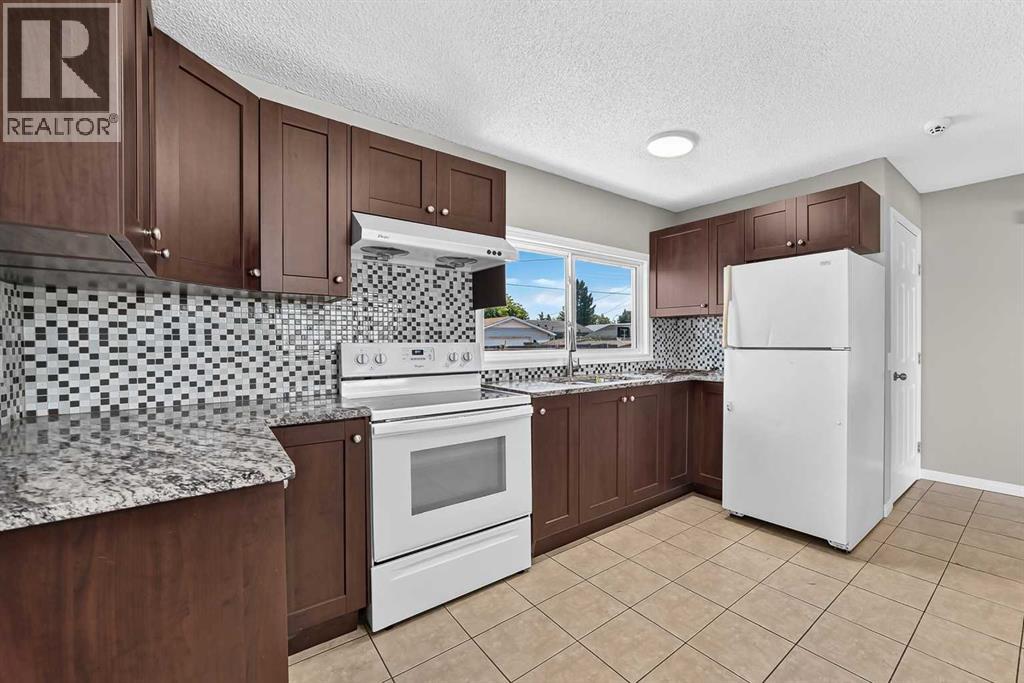 80 Pensville Road SE, Calgary, Alberta  T2A 4K5 - Photo 2 - A2335025
