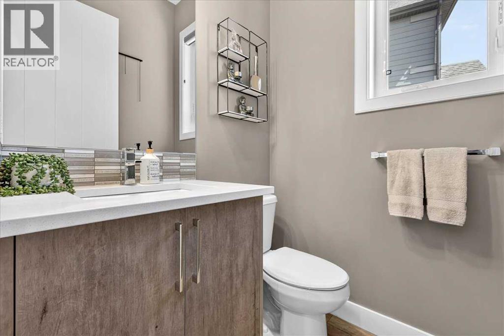 24 Mahogany Gardens Se, Calgary, Alberta  T3M 2S2 - Photo 16 - A2334751
