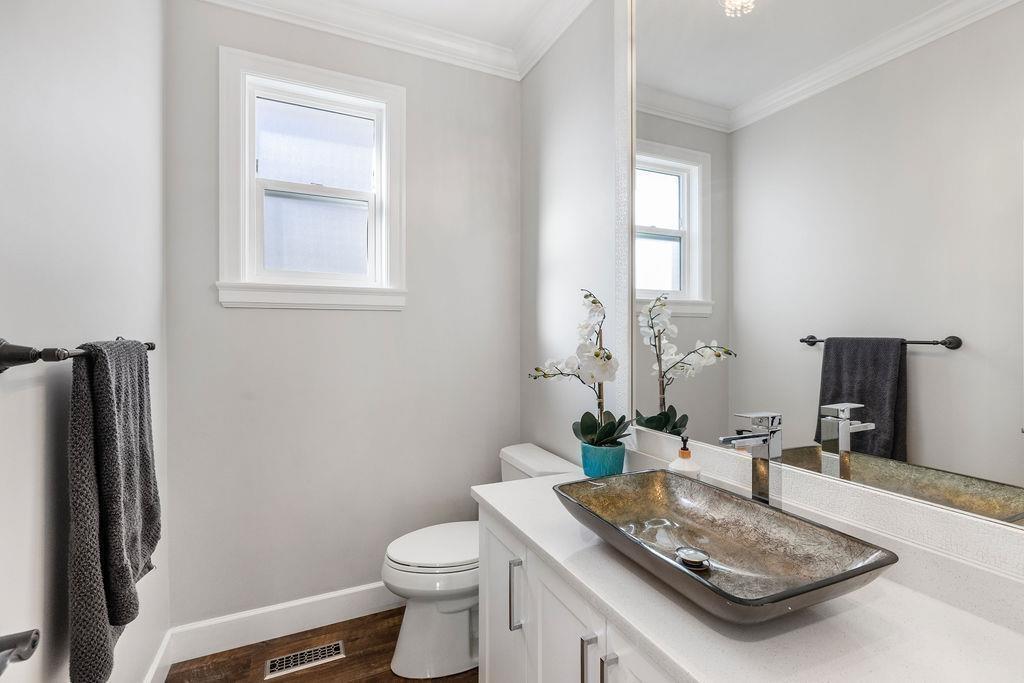 14680 72a Avenue, Surrey, British Columbia  V3S 9L8 - Photo 9 - R3153281