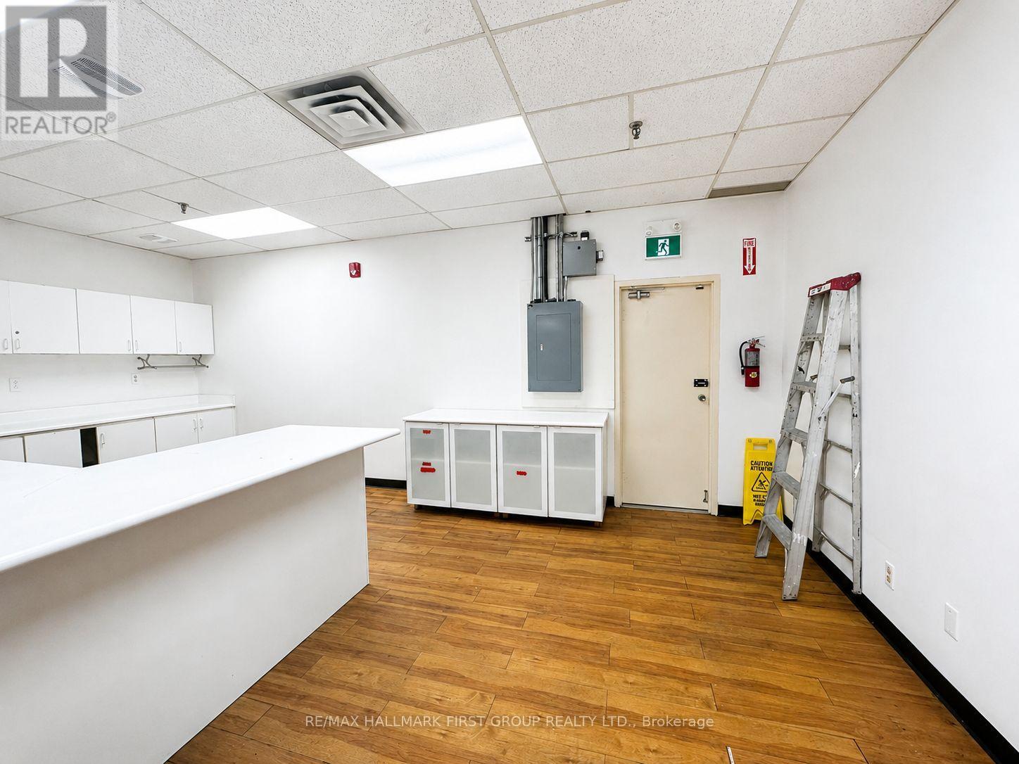 126 Commercial Avenue, Ajax, Ontario  L1S 2H5 - Photo 13 - E13648322