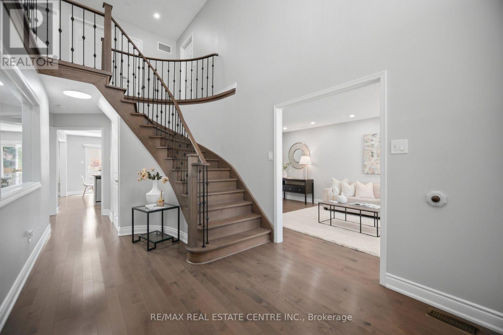 1558 HIGHBROOK AVENUE, Mississauga, Ontario