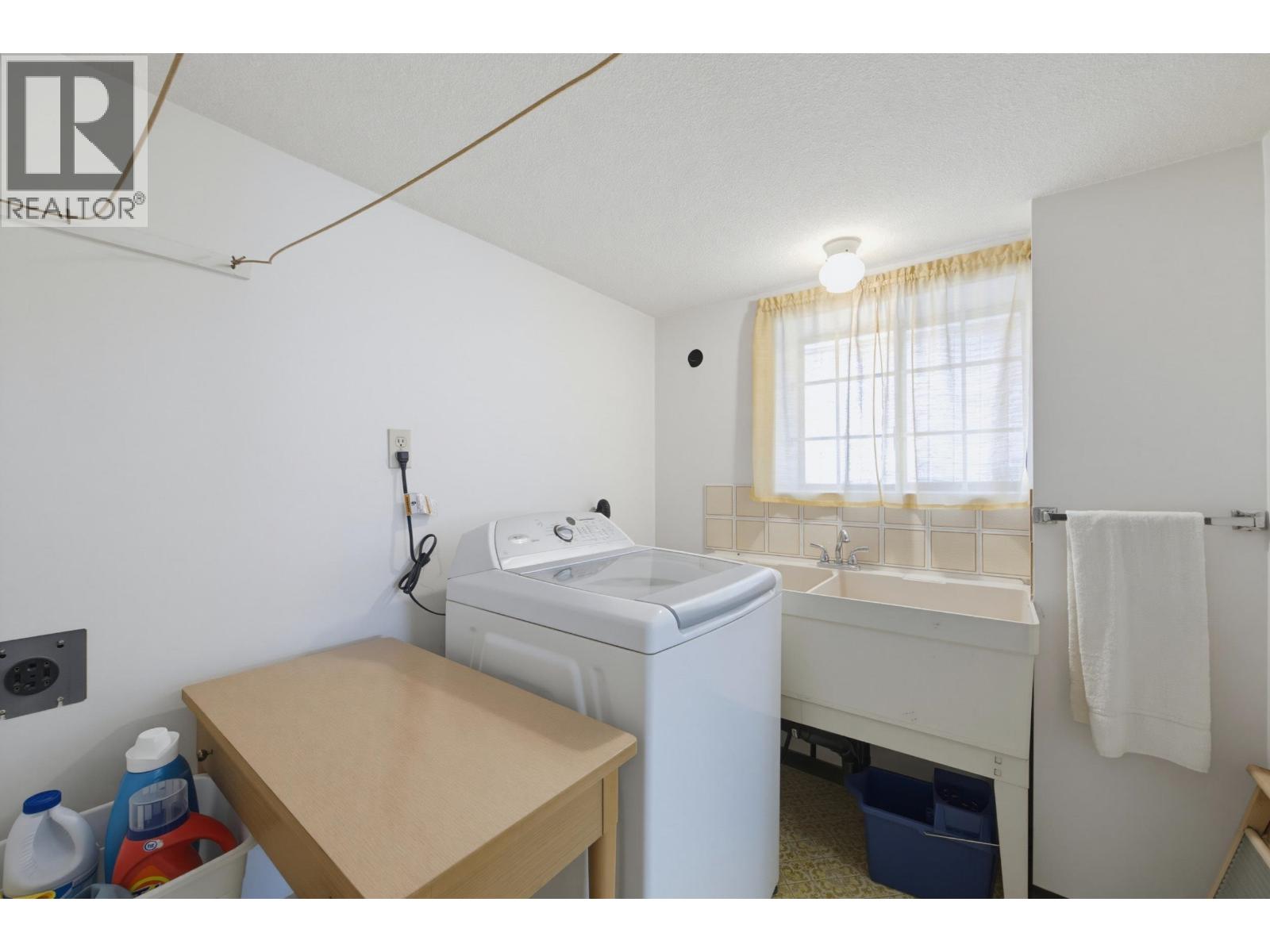 2546 Napier Street, Vancouver, British Columbia  V5K 2W5 - Photo 27 - R3137631