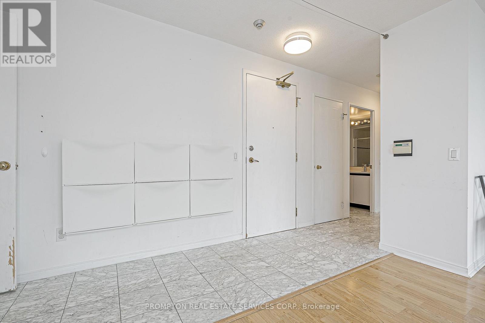 2009 - 238 Doris Avenue, Toronto, Ontario  M2N 6W1 - Photo 2 - C13647526