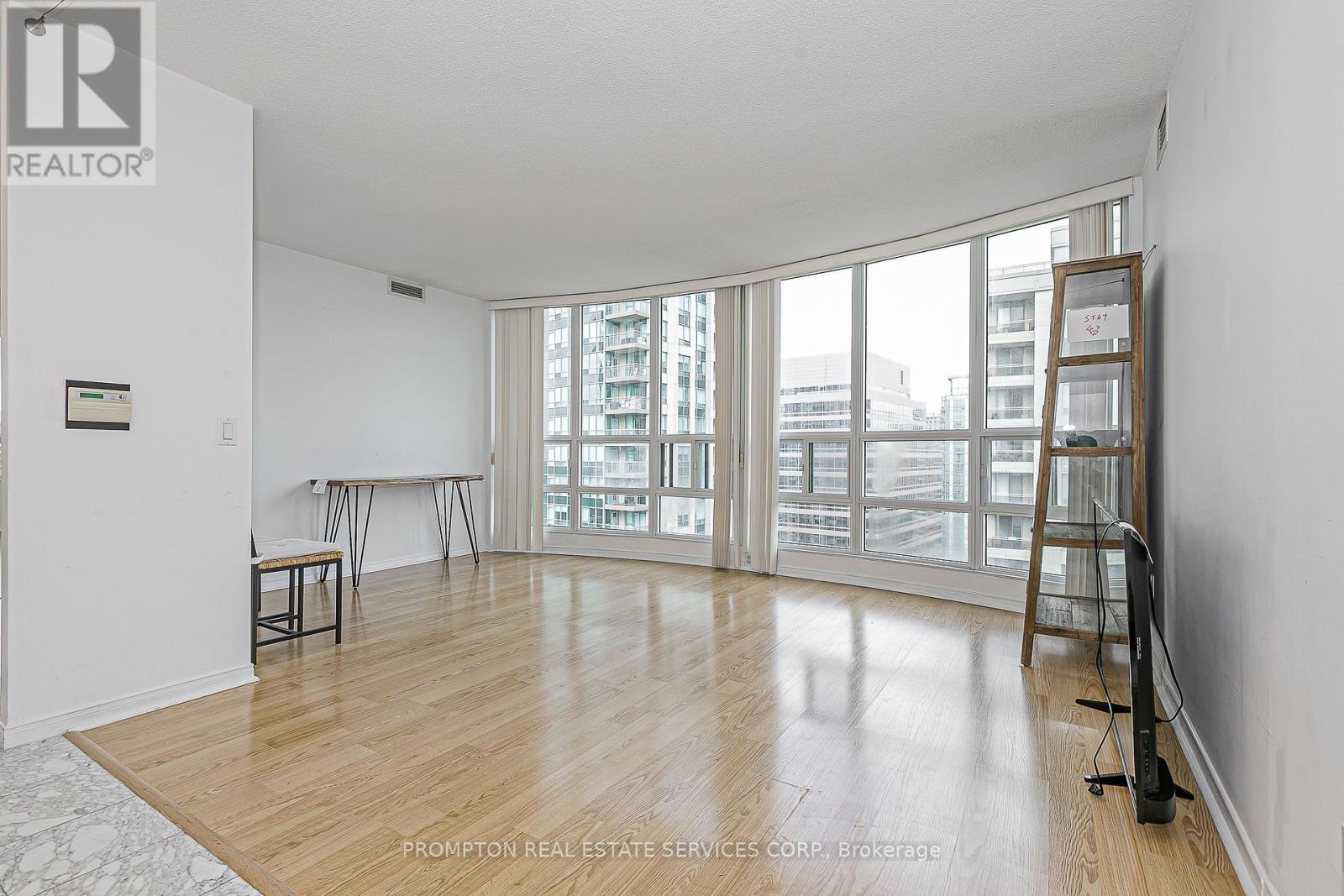 2009 - 238 Doris Avenue, Toronto, Ontario  M2N 6W1 - Photo 3 - C13647526