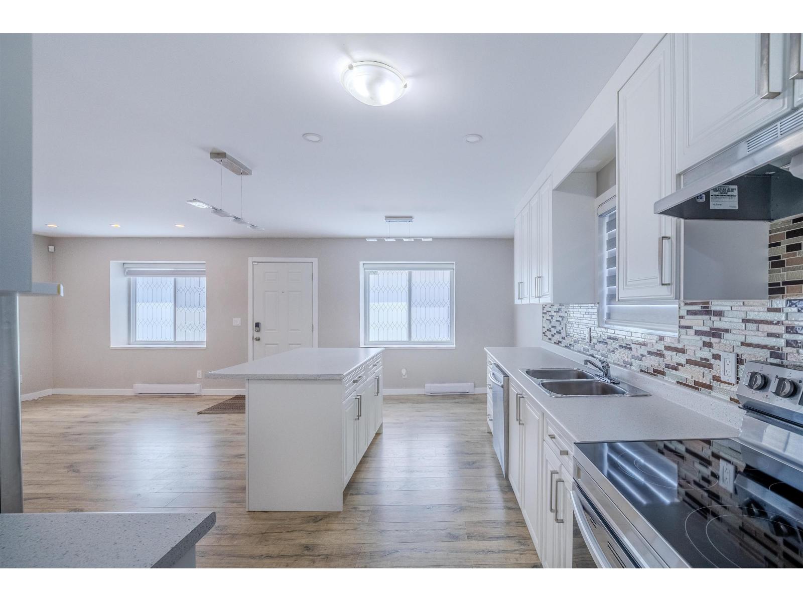 32565 George Ferguson Way, Abbotsford, British Columbia  V2T 4C8 - Photo 13 - R3152420