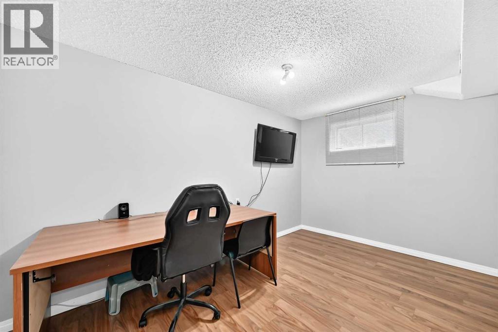 148 Fonda Drive SE, Calgary, Alberta  T2A 6E6 - Photo 33 - A2332021