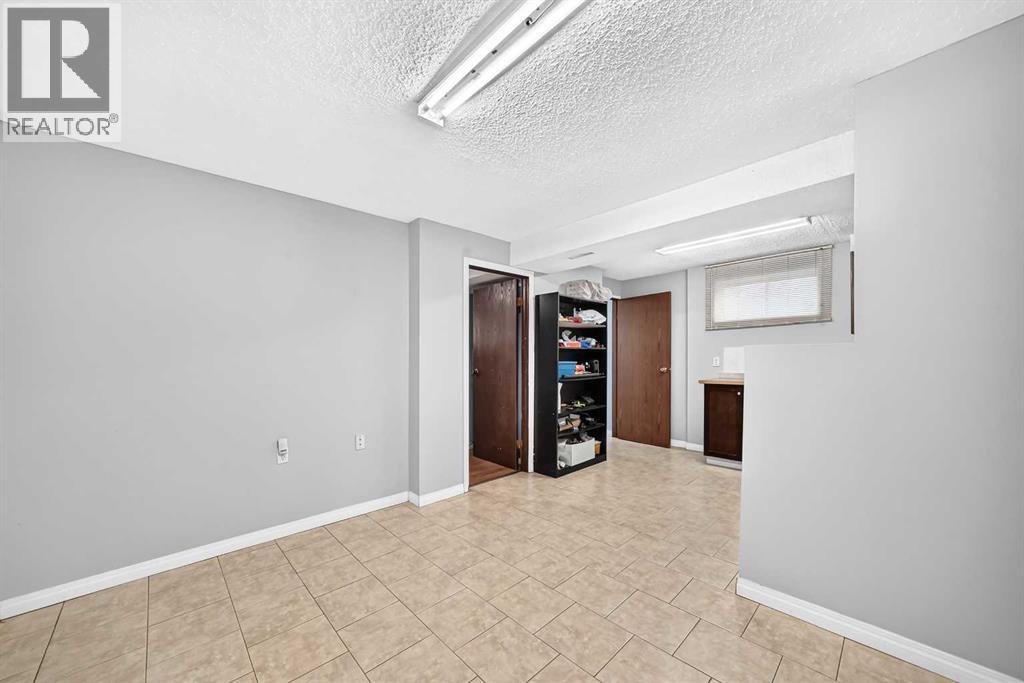 148 Fonda Drive SE, Calgary, Alberta  T2A 6E6 - Photo 32 - A2332021