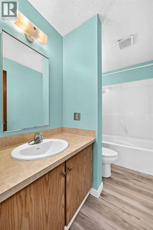 32 Macewan Park Link NW, Calgary, Alberta  T3K 3E8 - Photo 18 - A2333588