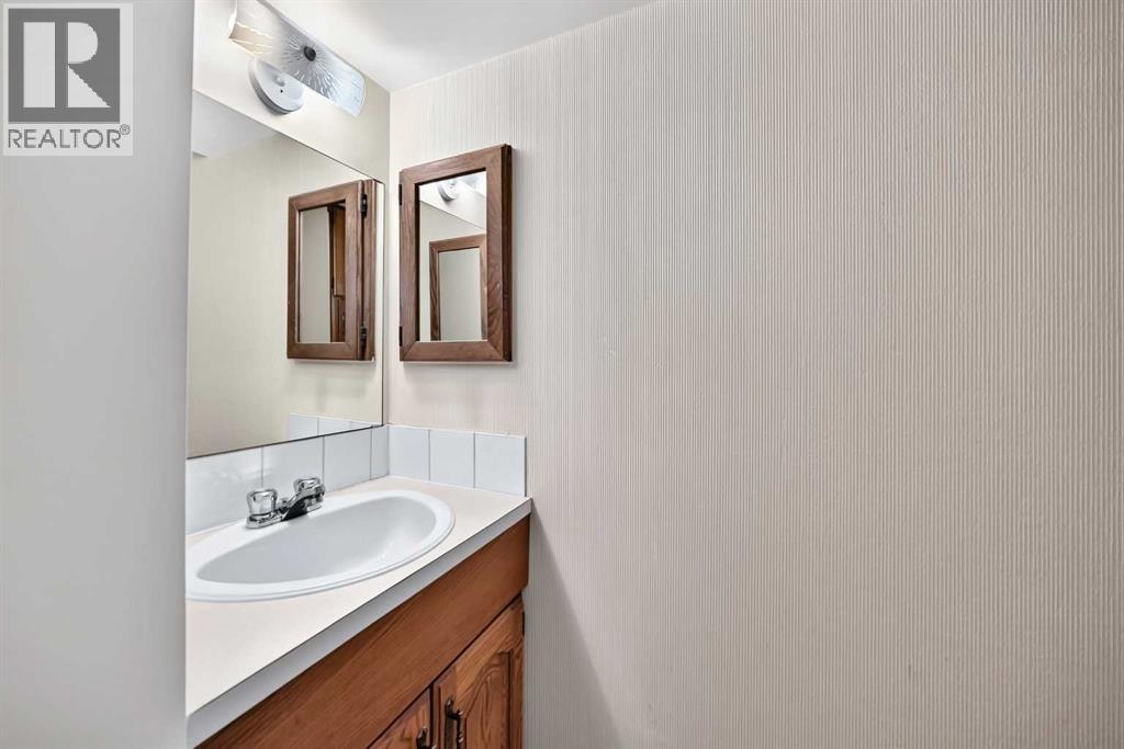32 Macewan Park Link NW, Calgary, Alberta  T3K 3E8 - Photo 23 - A2333588