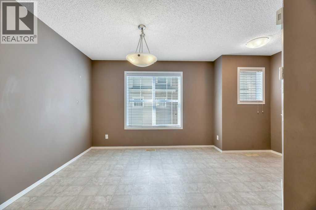80 Elgin Gardens SE, Calgary, Alberta  T2Z 4T4 - Photo 15 - A2335294
