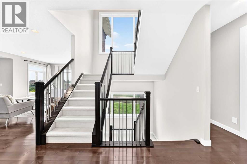 96 Cranarch Heights SE, Calgary, Alberta  T3M 0S7 - Photo 24 - A2335444