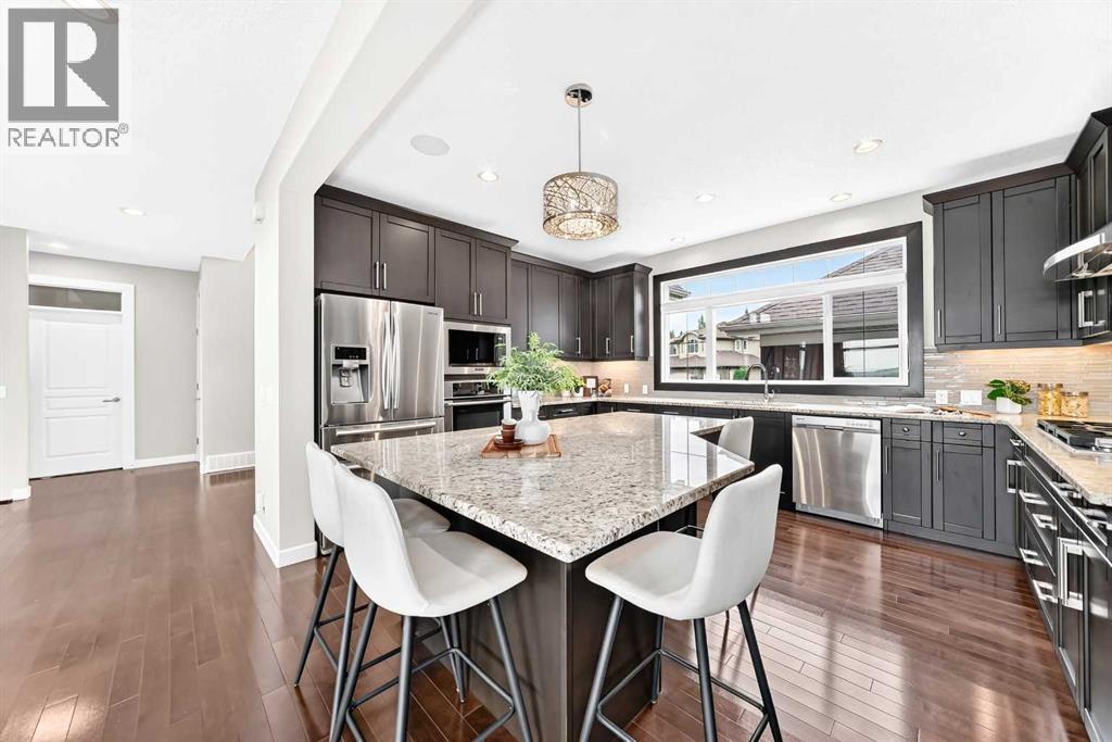 96 Cranarch Heights SE, Calgary, Alberta  T3M 0S7 - Photo 12 - A2335444