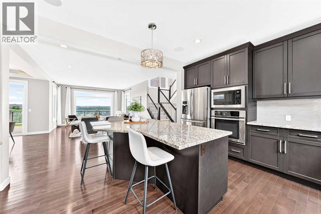 96 Cranarch Heights SE, Calgary, Alberta  T3M 0S7 - Photo 15 - A2335444
